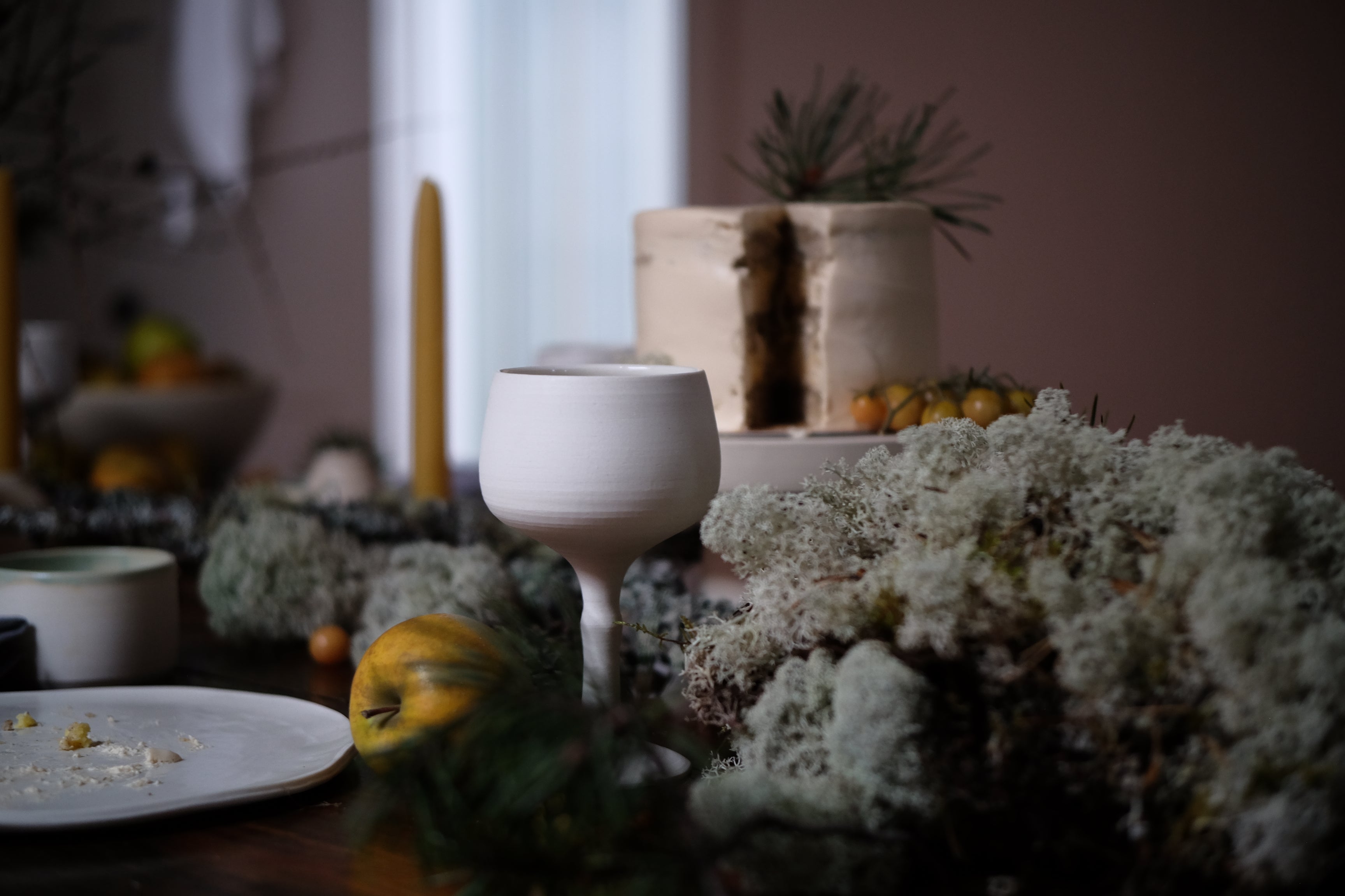 Coupe à vin en porcelaine